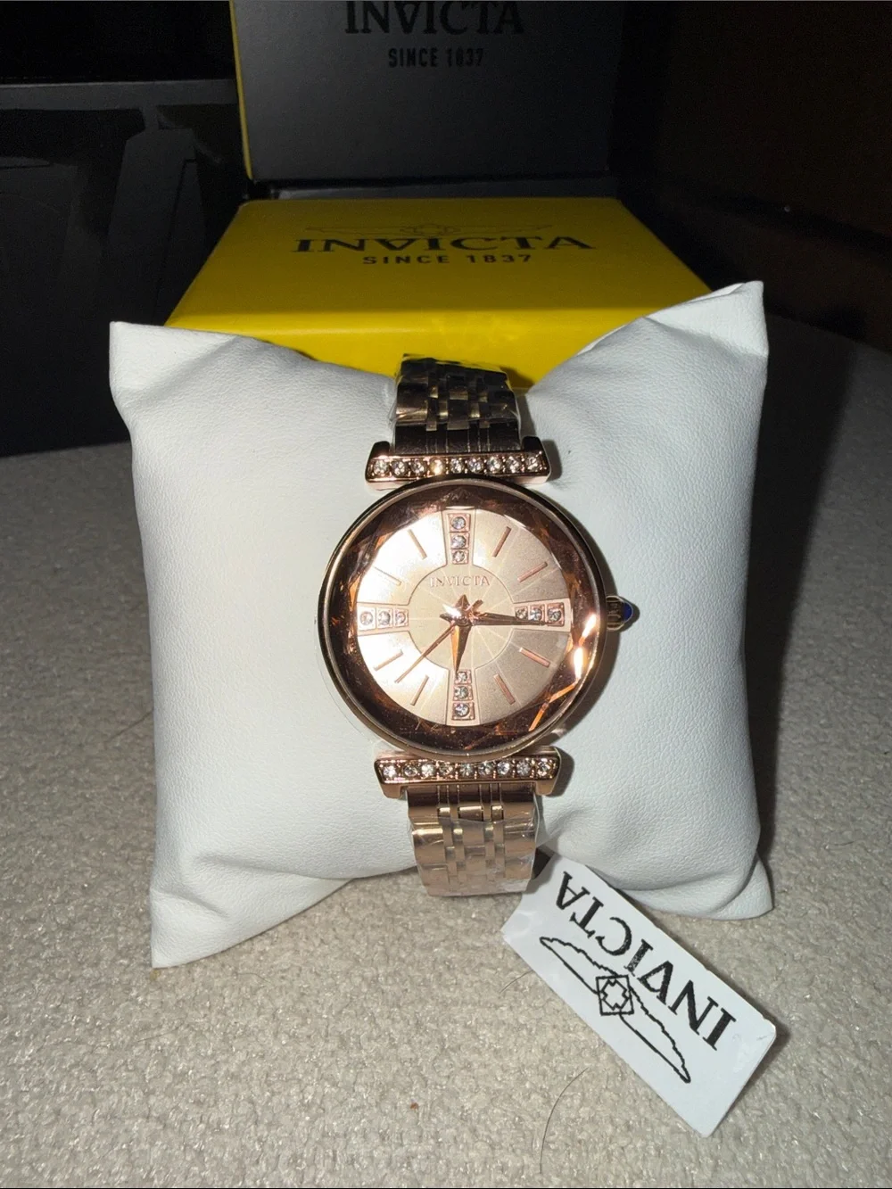 Invicta Rose Gold Pro Diver Women’s watch 38MM